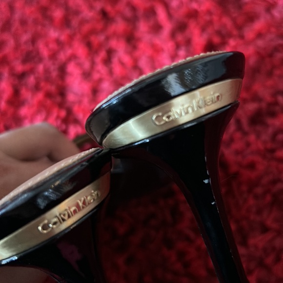 Calvin Klein heels/ sandals - Picture 6 of 6
